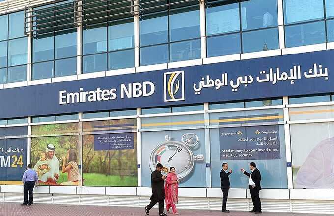 Банк ОАЭ Emirates NBD прекратил принимать переводы в рублях из России