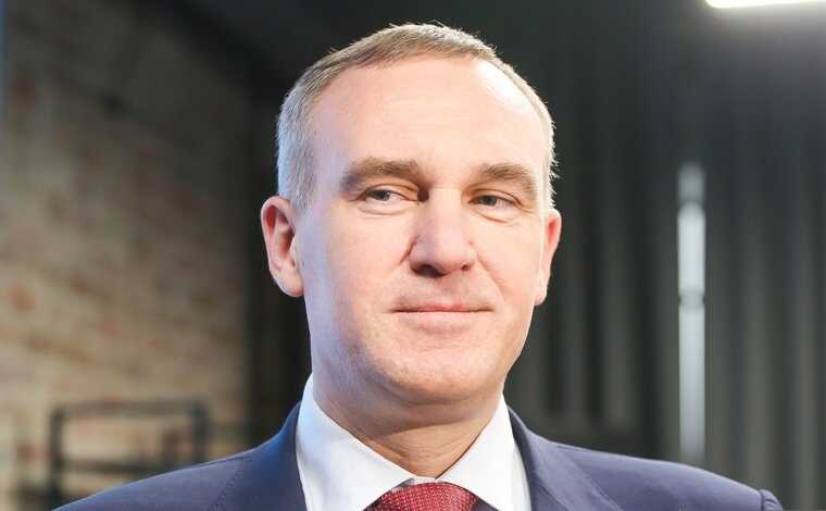 Скромность с подтекстом: как новый глава ХМАО перераспределяет бюджет под прикрытием аскетизма