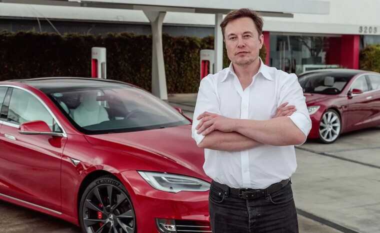 Илон Маск возвращается к роли генерального директора Tesla и сокращает политическую активность