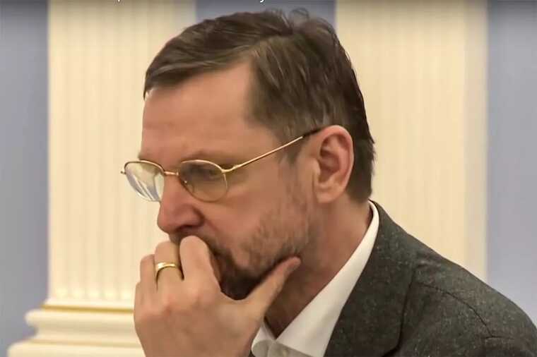 Паника в нефтяных кругах: Константин Голощапов рискует стать крайним в коррупционном деле с пропажей 1,4 миллиарда долларов