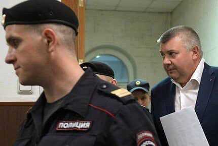 Четыре начальника полиции задержаны за взятки в Петербурге