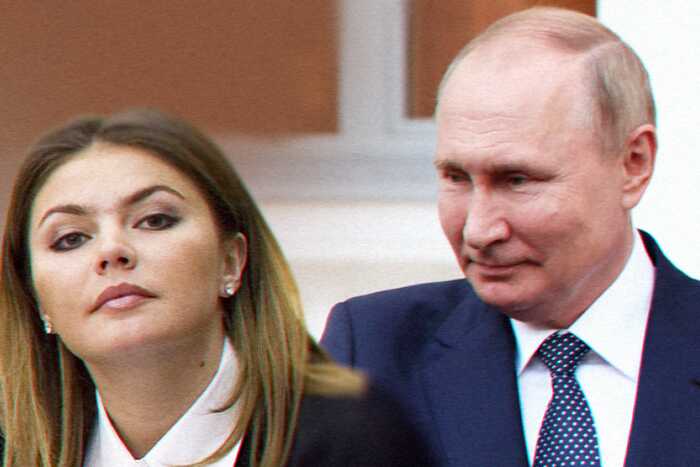 У Валаама на яхте уже находится Алина Кабаева с сыновьями, в ближайшие дни ожидается приезд Путина