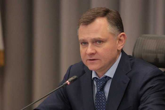 Семейство врио губернатора Ростовской области Юрия Слюсаря контролирует бюджетные подряды через фирму «Стройтех» и ИФК «Сатурн»