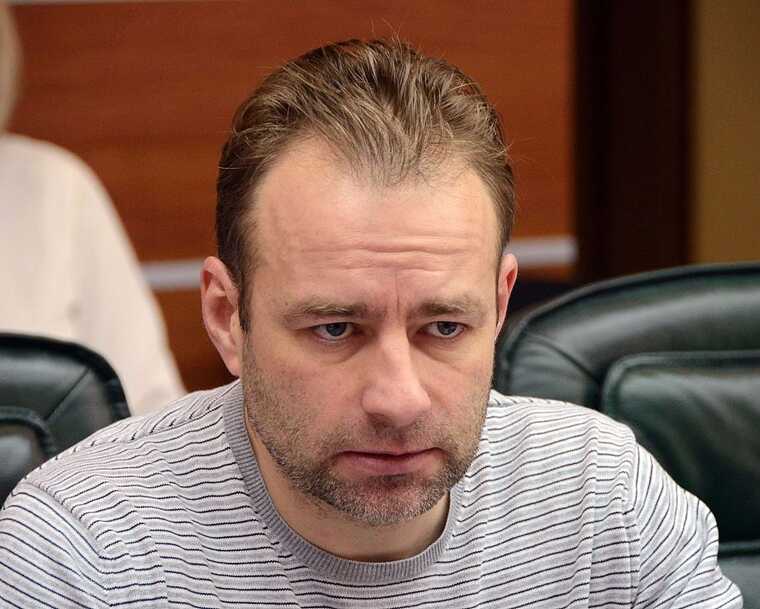 «Пивной олигарх» Максим Ларин исчез на Камчатке после землетрясения — нашёлся на рыбалке