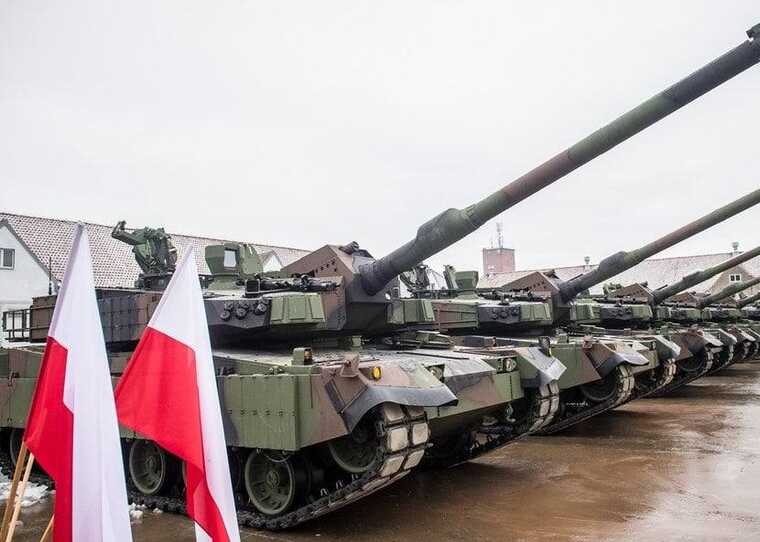 Польша усиливает армию и обгоняет европейские страны по вооружению