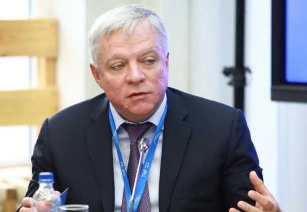 Вице-президент «Транснефти» Андрей Бадалов подозревается в многомиллиардных бюджетных махинациях через НИИ «Восход»