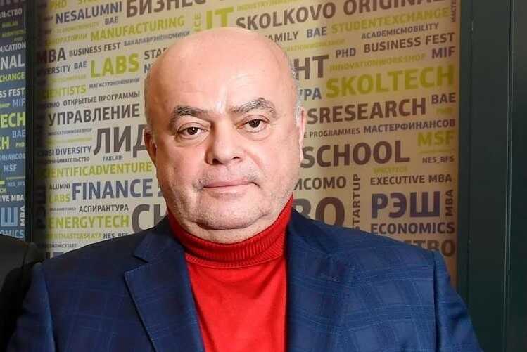 Владимир Голубев оказался под следствием за взятку Воробьёву при аренде земли на Рублёво-Успенском шоссе