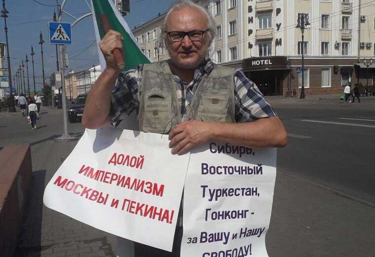 Политзек из Томска заявил о пытках шумом: радио в колонии включено с утра до вечера