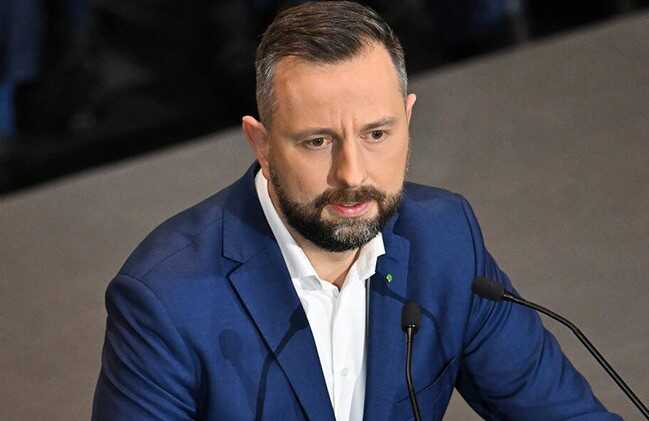 Польша отказалась отправлять войска в Украину под предлогом миротворческой миссии