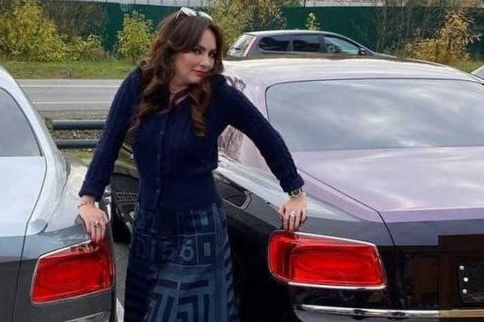 Беглая мошенница Лилия Аношина заново начала свой "бизнес" на поддельных документах в Франции и Монако