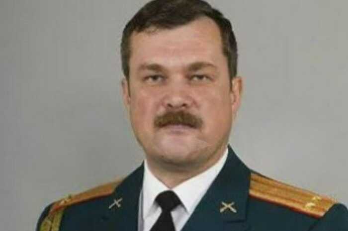 Воспитатель Екатеринбургскоо суворовского военного училища Владимир Щекотов подозревается в совращении воспитанника