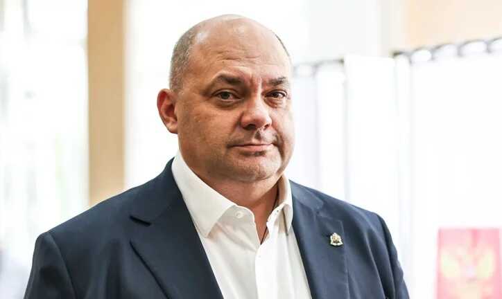 Экс-губернатора Курской области Алексея Смирнова задержали по делу о хищениях в Курской и Ивановской областях