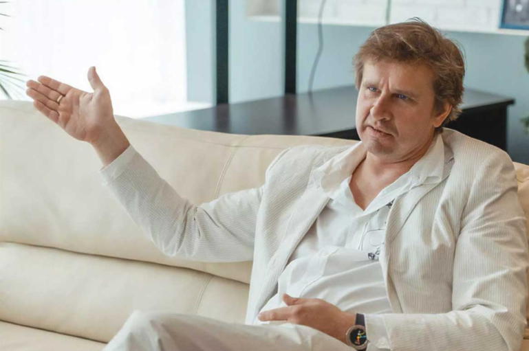 Все по лесу: как Кирилл Дмитриев нашел «своих» иноагентов Все по лесу: как Кирилл Дмитриев нашел «своих» иноагентов